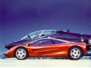 McLaren F1 - fly away !