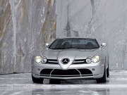 Mercedes-Benz SLR McLaren